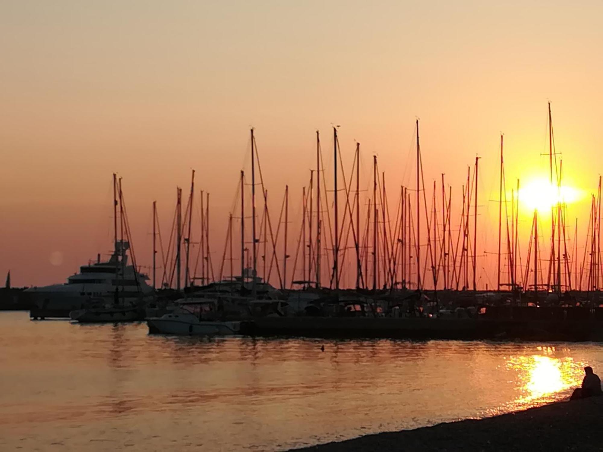 Apartament Prestige Miranda House Roma Ostia Zewnętrze zdjęcie